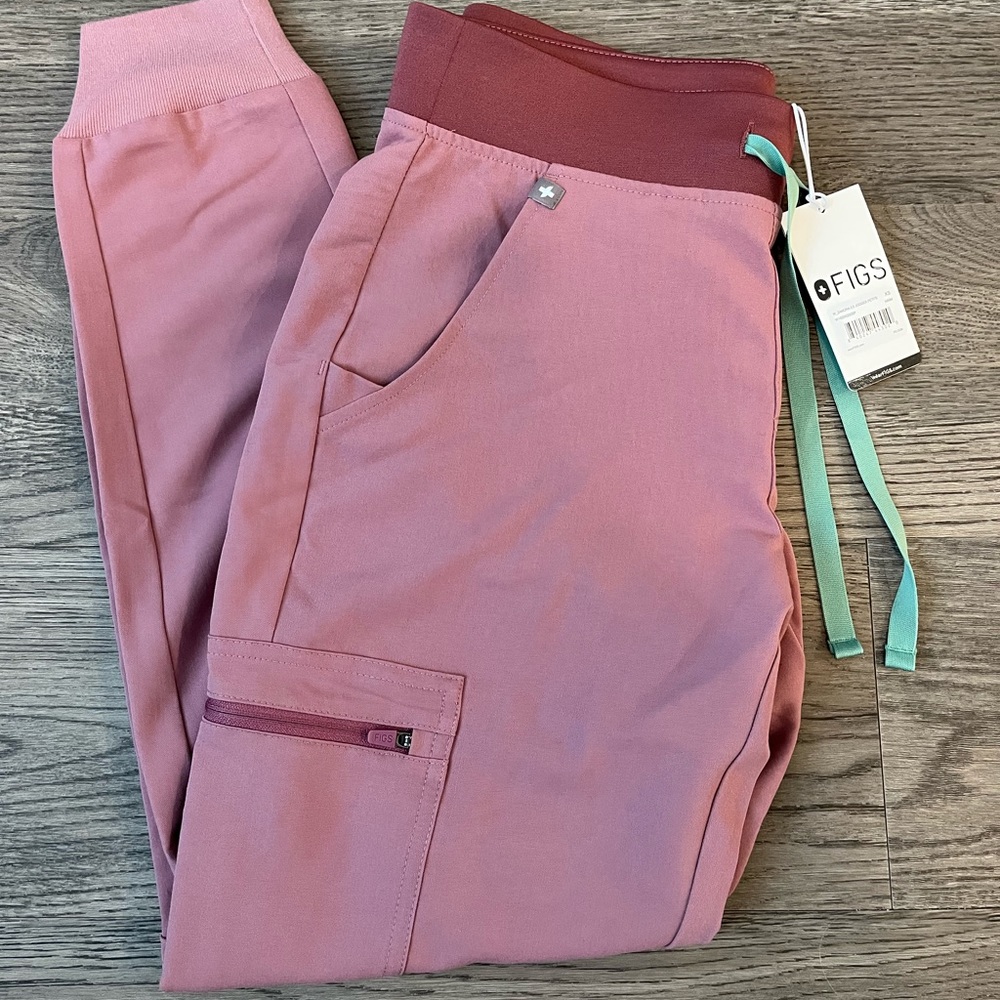 NWT Figs Mineral Mauve Zamora 2.0 Jogger XS Petite